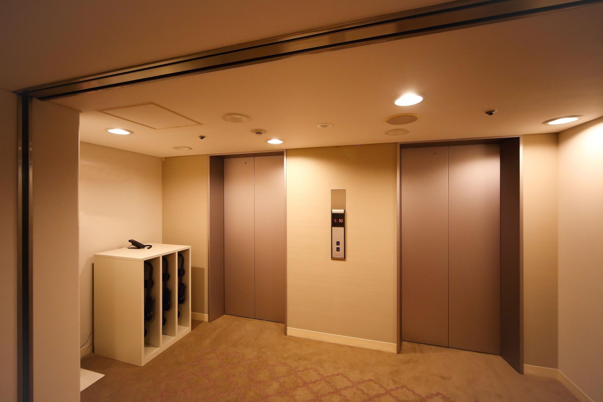 Kobe Sannomiya Tokyu Rei Hotel Eksteriør bilde